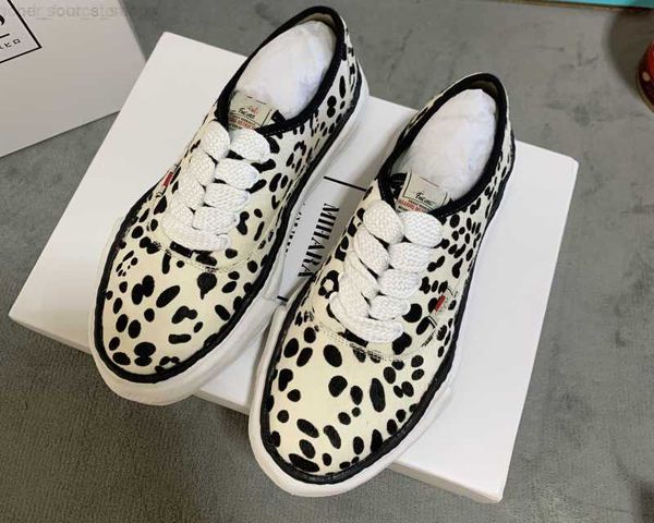 

maison mihara yasuhiro japanese lace up men's canvas shoes mmy dissolved plaid casual wash thick sole shoes, Black