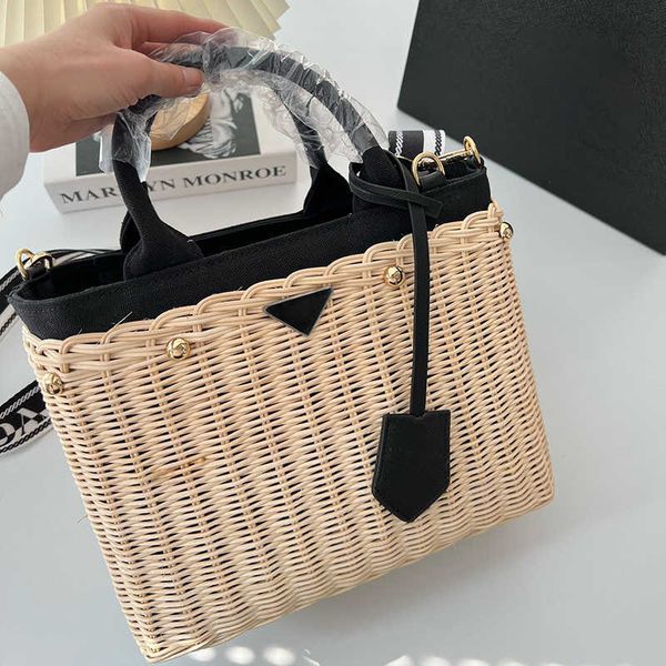 

2023 new leisure beach bag style lafite leather woven bag fashion handbag women's tote holiday shopping bags handbag quality 7a 230710