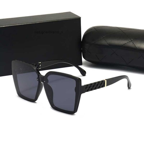 

designer sunglasses for women sunshade man retro polarized fashion brands square frame classic lady sun glasses outdoor channel shades beach, White;black