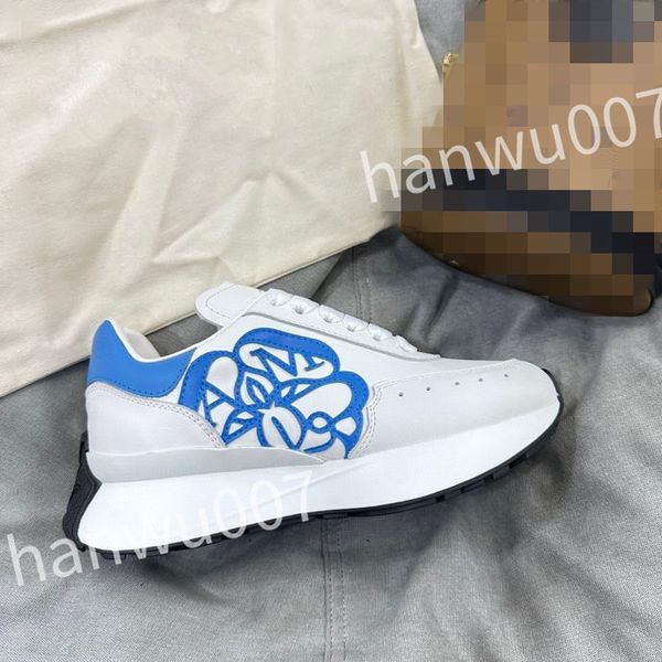 

2023 luxurys fashion colorful women's flat shoes fashion show platform lace-up sneakers tenis designer women men's casual shoe xsd, Black