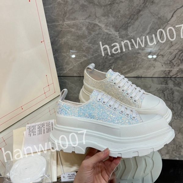

2023 casual men women designer sneakers vintage shoes fashion designers chaussures ladies reflective trim sneaker xsd230416, Black