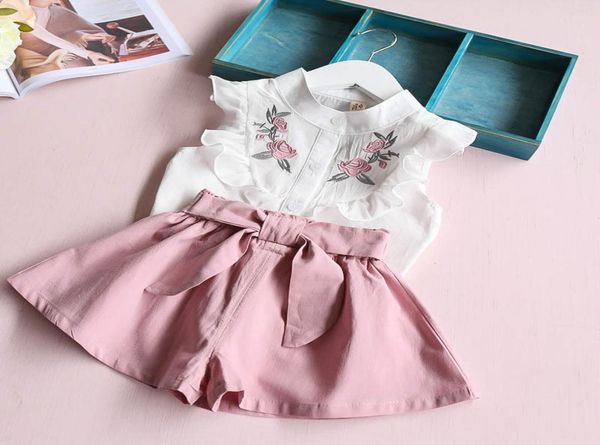 

new products listed 2018 girls summer wear short sleeved suits flower embroidered blouse waist belt trousers two piece4648732, White