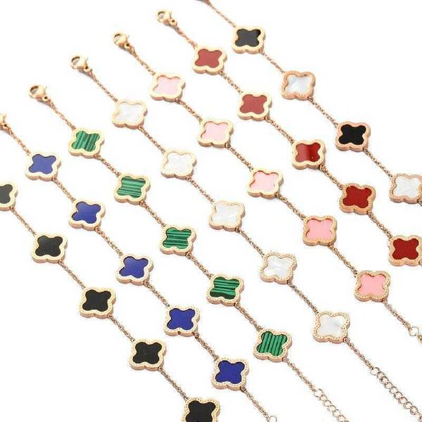 

2023 clover bracelet lucky titanium steel clover bracelet korean couple simple bracelet 18k rose gold non fading titanium steel bracelet, Golden;silver