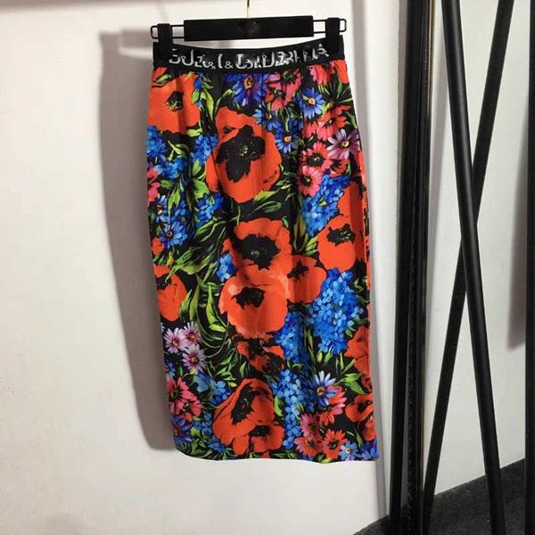

23ss designer skirts womens designer clothing womens half length skirt printed for a slimming and slimming look women clothes, Black