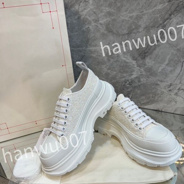 

2023 new luxury casual men women designer sneakers vintage shoes fashion designers chaussures ladies reflective trim sneaker xsd230416, Black