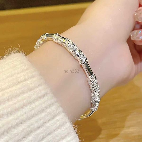 

brocade flower like silver bracelet female 925 sterling silver bracelet light luxury small group gives girl girlfriend a birthday gift brace, Black