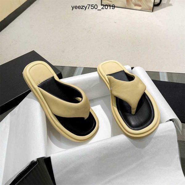 

shoes channel ccity designer beach shoes luxury leather flip flops fo women fashion sandals classic flat slippers outdoor summer slides for