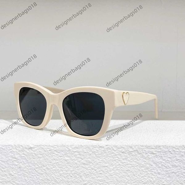 

Xiangjia's new online red Tiktok's same literary and artistic personality sunglasses women's versatile Japanese Korean plain 5478