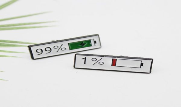 

mobile phone power display creative couple badge work together full of energy versatile brooch8484881, Gray