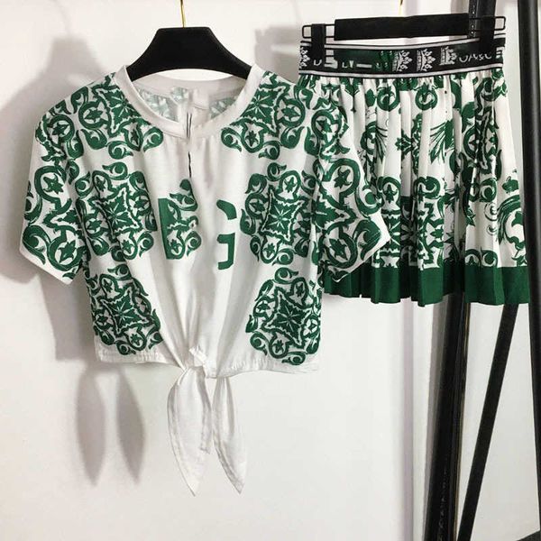 

23ss skirt set womens designer clothing letter printing lace waist short open navel t-shirt printed ribbon high waist pleated women clothes, White