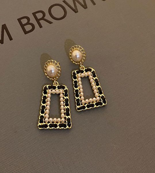 

2023 retro charm leather pearl geometric earrings niche design light luxury highend earrings fashion unique for women no box8418354, Golden