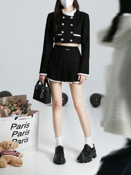 

pants autumn elegant two piece skirt set women button pleated y2k mini skirt suit female casual korean fashion designer skirt set 2023, Black