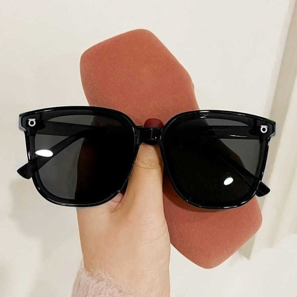 

Designer sunglasses fashion luxury brand 2023 New Trendy Sunglasses G Same Style Personalized Network Red Black Plain Tone Women's Big Face Glasses