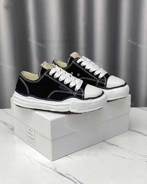 

co mmy dissolving shoes women mens casual shoes mihara yasuhiro yu wenle thick soled lovers' daddy sports casual board shoes, Black