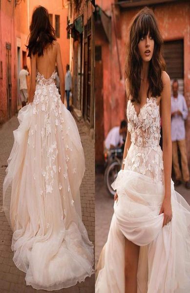 

2019 liz martinez beach wedding dresses with 3d floral vneck tiered skirt backless plus size elegant garden country toddler weddi7550061, White