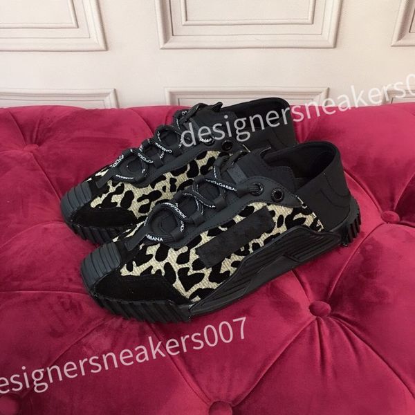 

2023 new designer brand casual shoes classic dad shoes fashion atmosphere outdoor street pure black non-slip women's sneakers hc210813