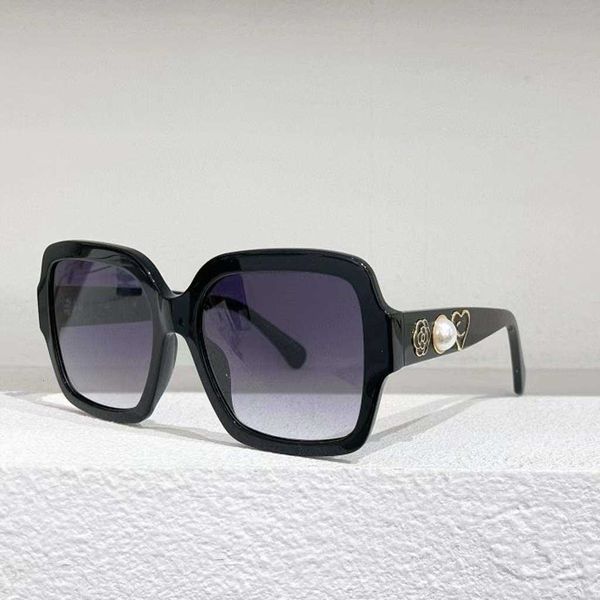 

xiao xiang family sunglasses xiaoxiangjia.com is famous for the same love japan and south korea ins literary women's versatile fashion, White;black