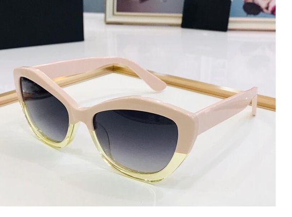 

2023 women men sunglasses pink yellow width plank full frame light purple gradient color butterfly glasses available with box, White;black