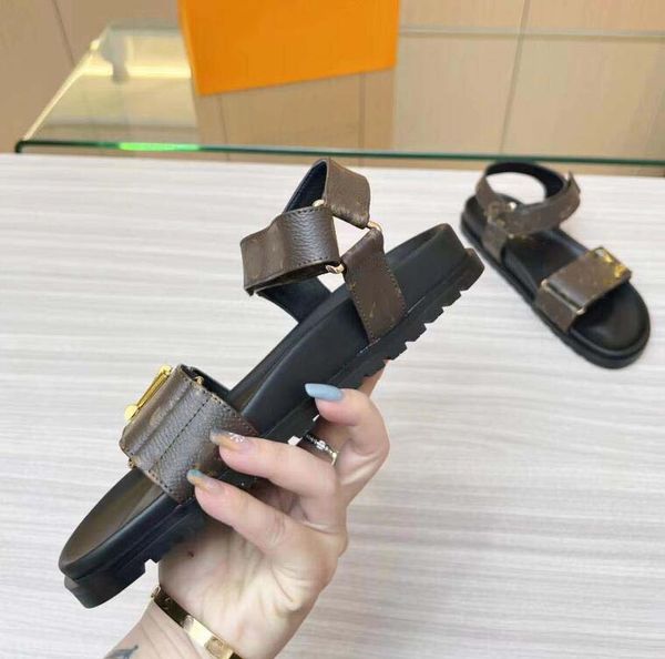 

luxury metallic slide sandals designer slides women's slippers shoes summer fashion wide flat flip flops with box size 35-42, Black