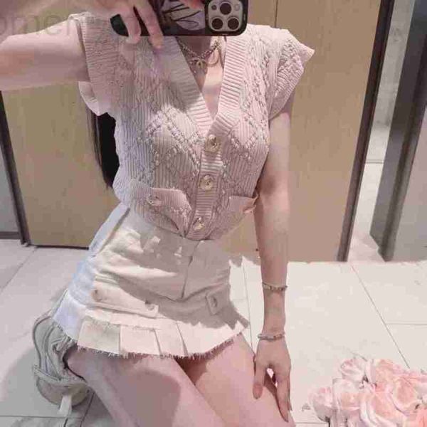 

women's knits & tees designer 23 spring/summer new small fragrance v-neck metal flying sleeve hollow out knitted cardigan diamondback s, White