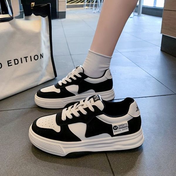 

dress shoes women classic sports flat sneakers walking leisure vulcanized black fashion original night style women shoes zapatillas mujer 23
