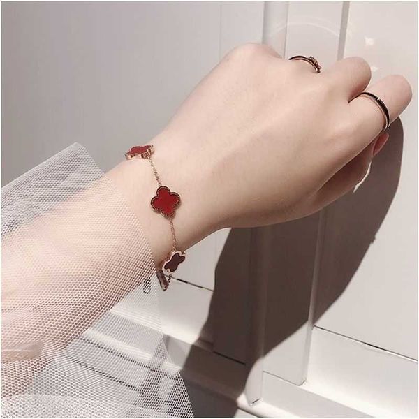 

2023 clover bracelet net red five flower single flower four-leaf clover necklace bracelet light luxury simple fashion niche design ins advan, Golden;silver