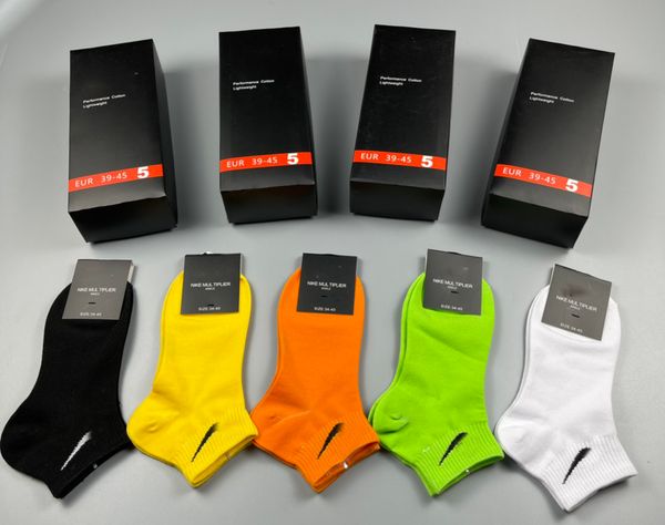 

brand socks men women cotton sports socks letter socks, high quality, Black