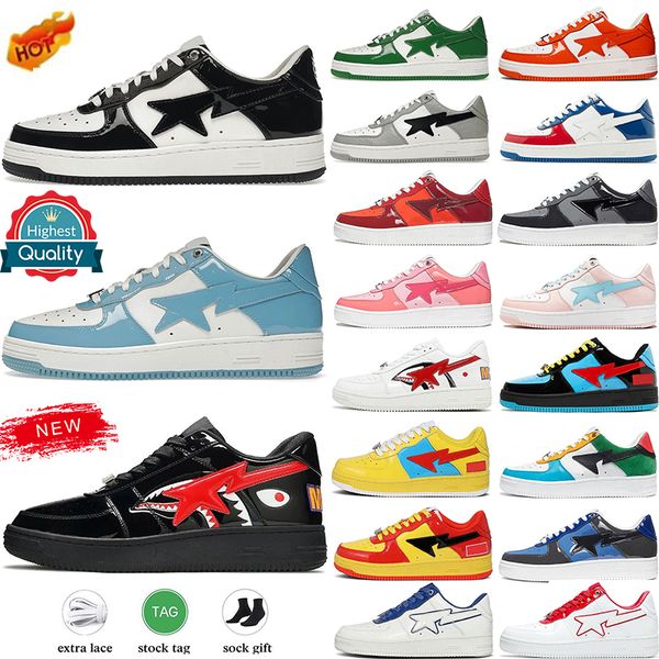 

2023 designer bapestas sk8 sta mens running shoes low for men sneakers patent leather black white blue camouflage skateboarding jogging spor