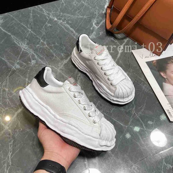 

mmy casual shoes men women platform wave sneakers rubber sole high street trainers maison mihara yasuhiro low cut canvas fashion couple shoe, Black