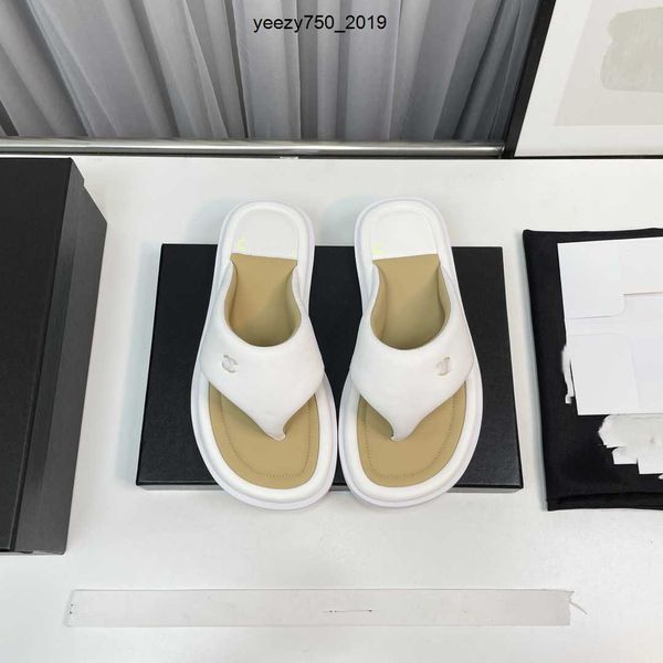 

shoe channel fashion ccity leather designer summer beach women shoes slippers luxury sandals flip outdoor flops party slides footwear nhj1