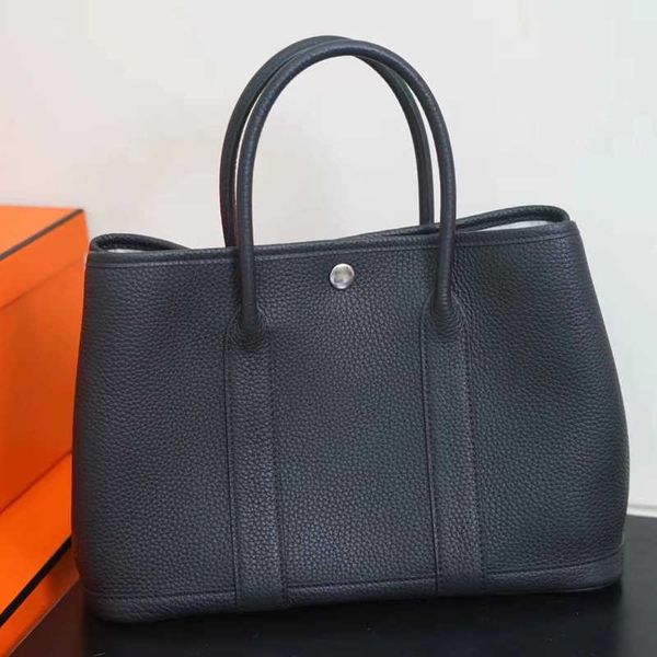 

garden party bags designer leather 2023 new women's bag portable garden tote large capacity litchi pattern togo classic versatile4fnt