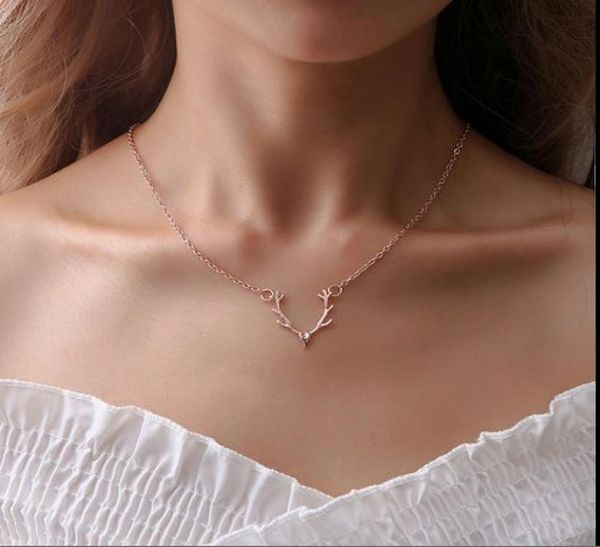

christmas antler necklaces for womens gold silver rosegold affordable christmas gifts1978945