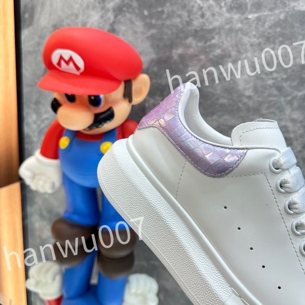 

2023 new sneakers designer casual shoes men shoes white calfskin flat classic fashion breathable trainer sneaker size 35-46 xsd230414, Black