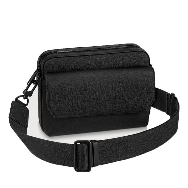 

outdoor messenger bag fashion men's bag solid grain leather metal letter logo design fashion crossbody bag