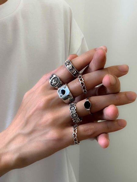 

fashionable and popular 7pcs men heart decor ring alloy for jewelry gift and for a stylish look, Silver
