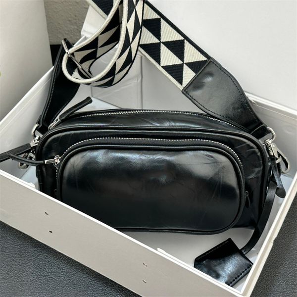 

luxury designer camera bag triangle messenger bags genuine leather women pink black green multi pochette 2023 crossbody purse