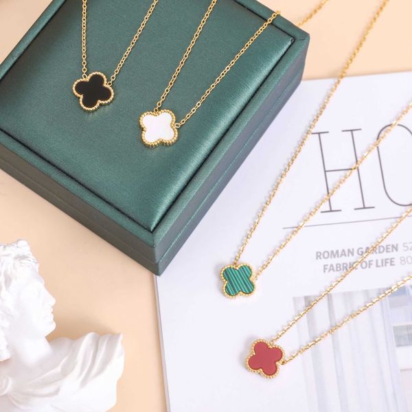 

18k gold clover necklace light luxury titanium steel non-fading jewelry simple temperament female clavicle chain, Silver