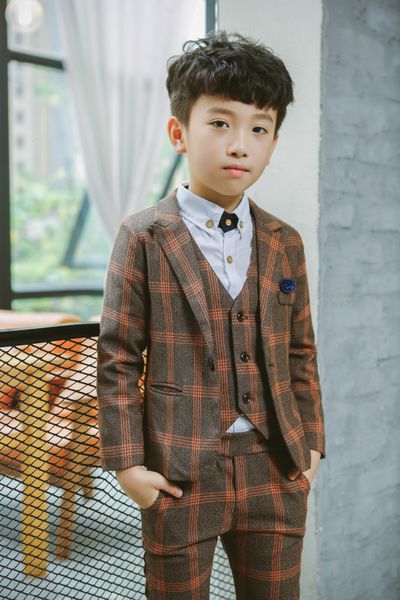 

suits flower boys formal wedding suit kids england style blazer pant waistcoat 4pcs for party host costume 230711, Black