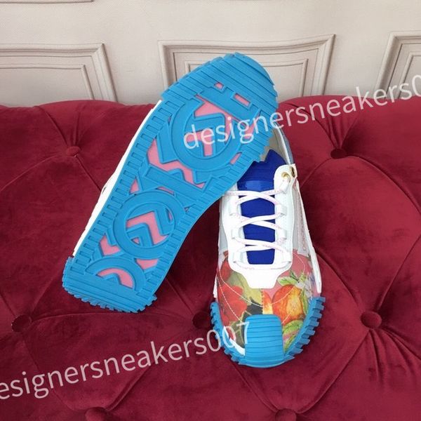 

2023 new designer brand casual shoes classic dad shoe fashion atmosphere outdoor street pure black non-slip women's sneakers hc210813