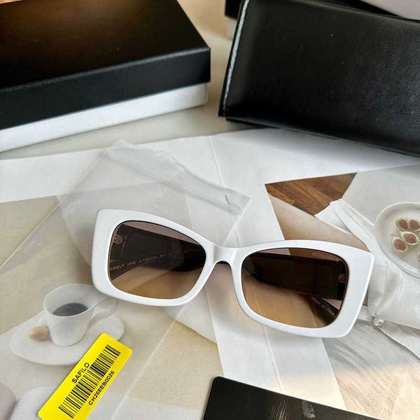 

2023 new cool with small fragrance wind for women sun proof uv resistant transparent leg butterfly edge sunglasses ch5430, White;black