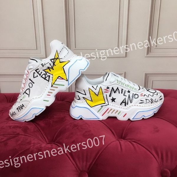 

2023 luxury designer sneakers plate-forme shoes pop color matching running shoes thick sole trend light fashion cool casual lace-up dad shoe, Black