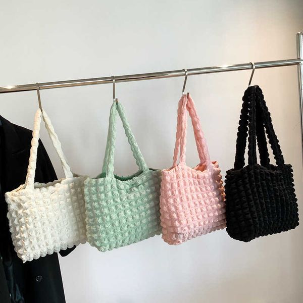 

simple and large capacity bag for women's autumn/winter new small and versatile shoulder bag popular handheld tote bucket bag