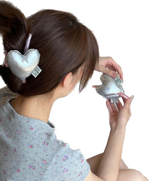 

large long hair hair accessories niche designer silver big heart personalized hair scrunchies women summer plating hair shark clip