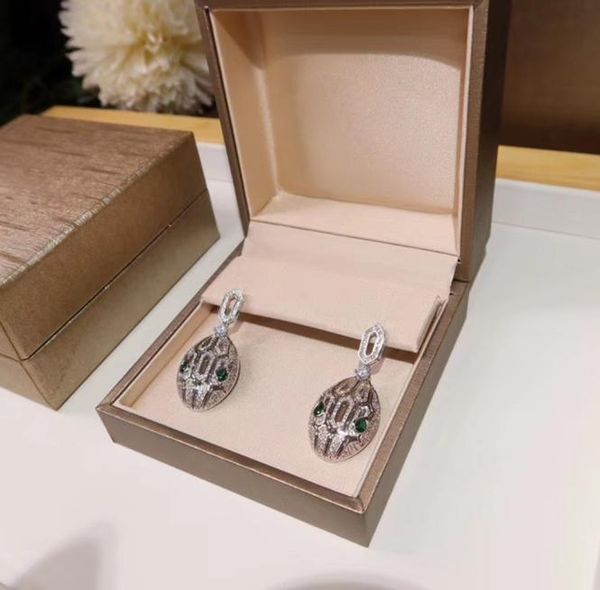 

fashion trend personality allergy prevention 925 silver needle earrings hollow lady earrings delivery gift popular4449996