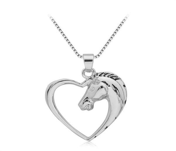 

fashion horse pendant necklace hollow out love heart shape animal necklaces european and american jewelry for couples6111874, Silver