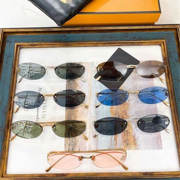 

sunglasses 2023 new product f family fe40046s ins popular on the internet with oval shaped men's and women's sunglasses, White;black