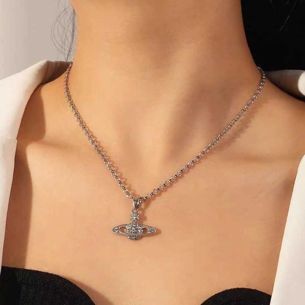 

western empress dowager's classic saturn necklace women's summer light luxury high sense planet clavicle chain overlay design, Silver