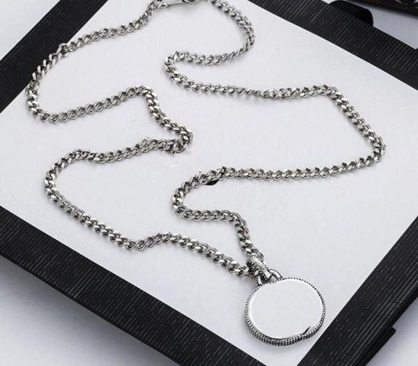 

2022 luxury letter silver chain necklace retro couple necklaces men and women pendant designer jewelry gift7795527