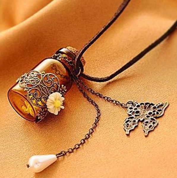 

vintage wishing perfume bottle with daisy necklace for women essential oil diffuser glass locket butterfly pendant aromatherapy wj7947875, Silver