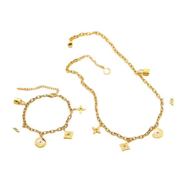 

never fading gold plated brand designer letter pendants necklaces luxury stainless steel flower choker pendant necklace link chain8539961, Silver